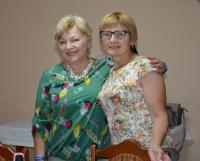 <p> Відзнаки досвідченим директорам. Кравець І.Б., директор Великоолександрівської ЦБС</p>